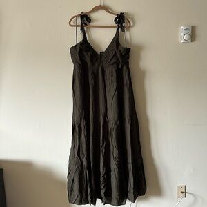 Express tiered Maxi Dress